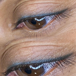 permanent-eyeliner-sort-og-graa